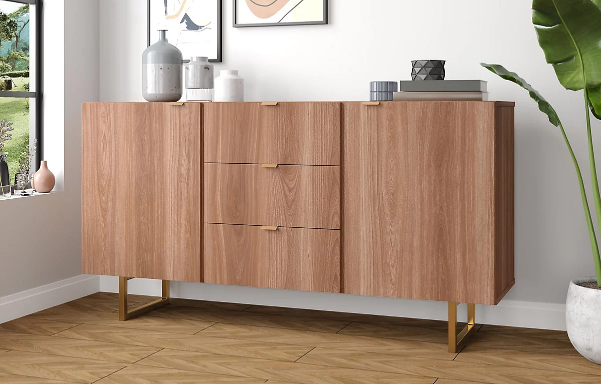 BNIB Mint Essentials  Seattle Large  Modern Sideboard 135cm clearance to go